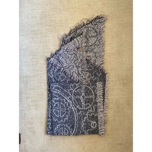 grey scarf (one size)